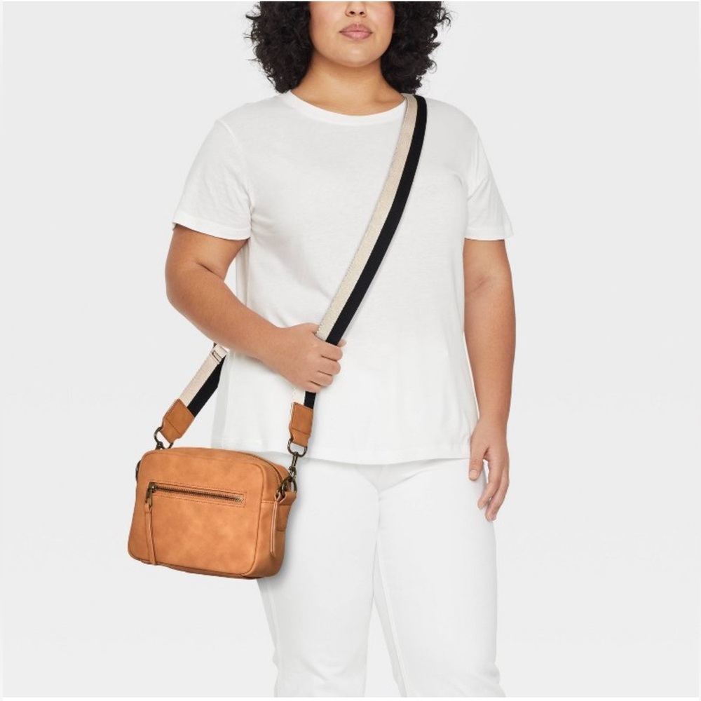 Universal Thread Crossbody bag - Picture 6 of 8